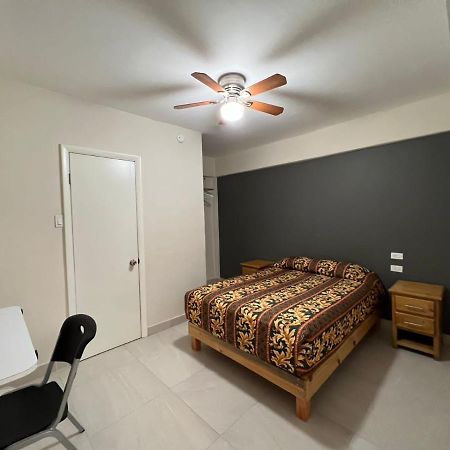 Hotel Villagran ティファナ エクステリア 写真
